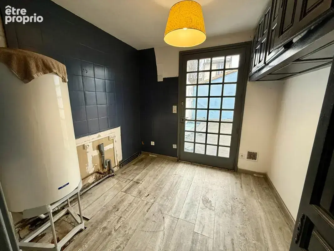 CARCASSONNE quartier des 4 Chemins maison de 220 m² avec terrasse et possibilité mixte habitation commerce - photo 16