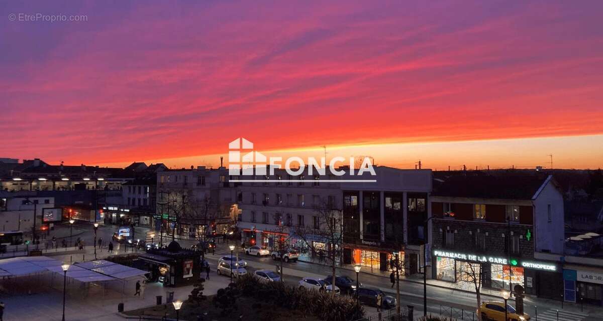 Appartement à SARTROUVILLE