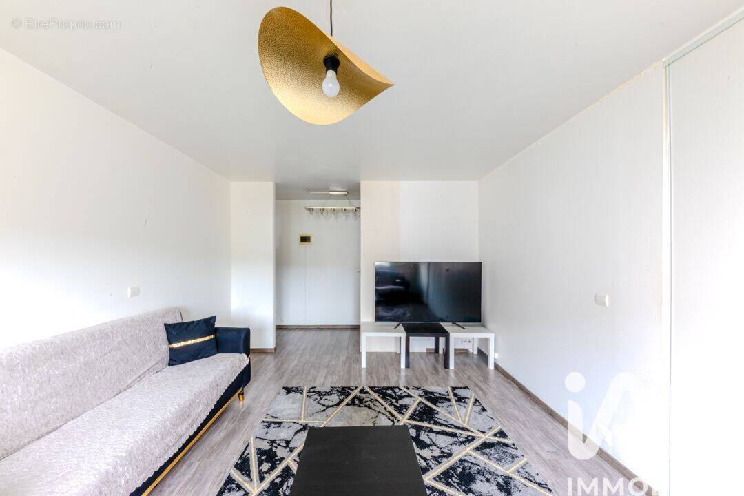 Photo 1 - Appartement à MONTIGNY-LES-CORMEILLES