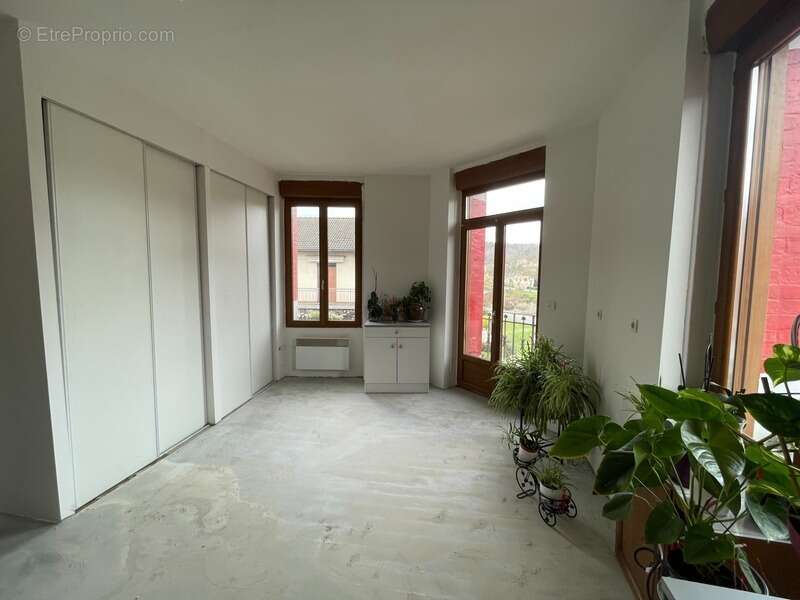 Appartement à DECAZEVILLE