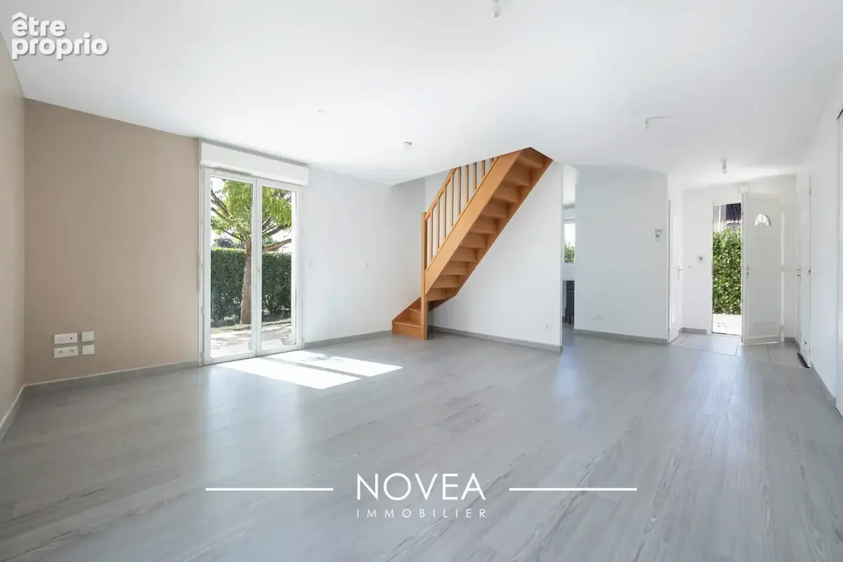Maison 5 pièces 99 m² à vendre à Saint-Maurice-De-Beynost (01700) - photo 7