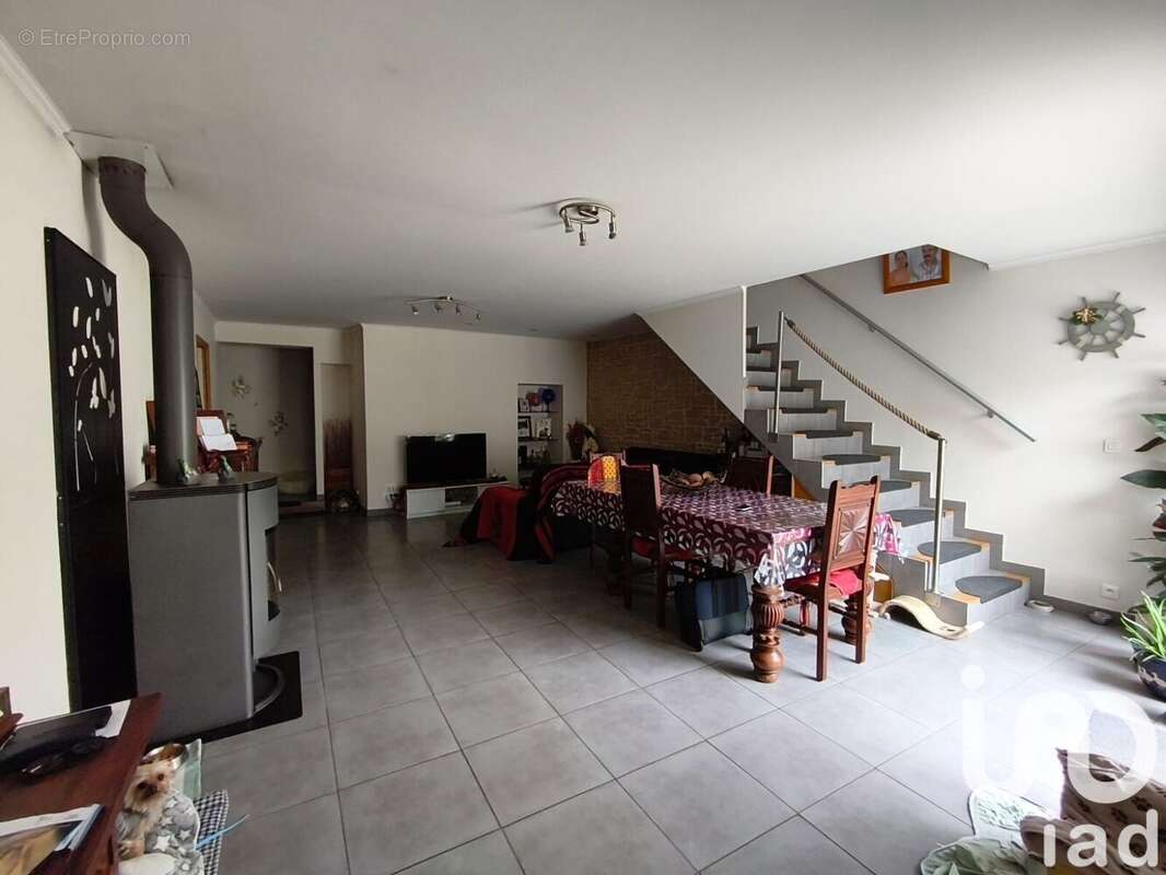 Photo 6 - Maison à BEGROLLES-EN-MAUGES