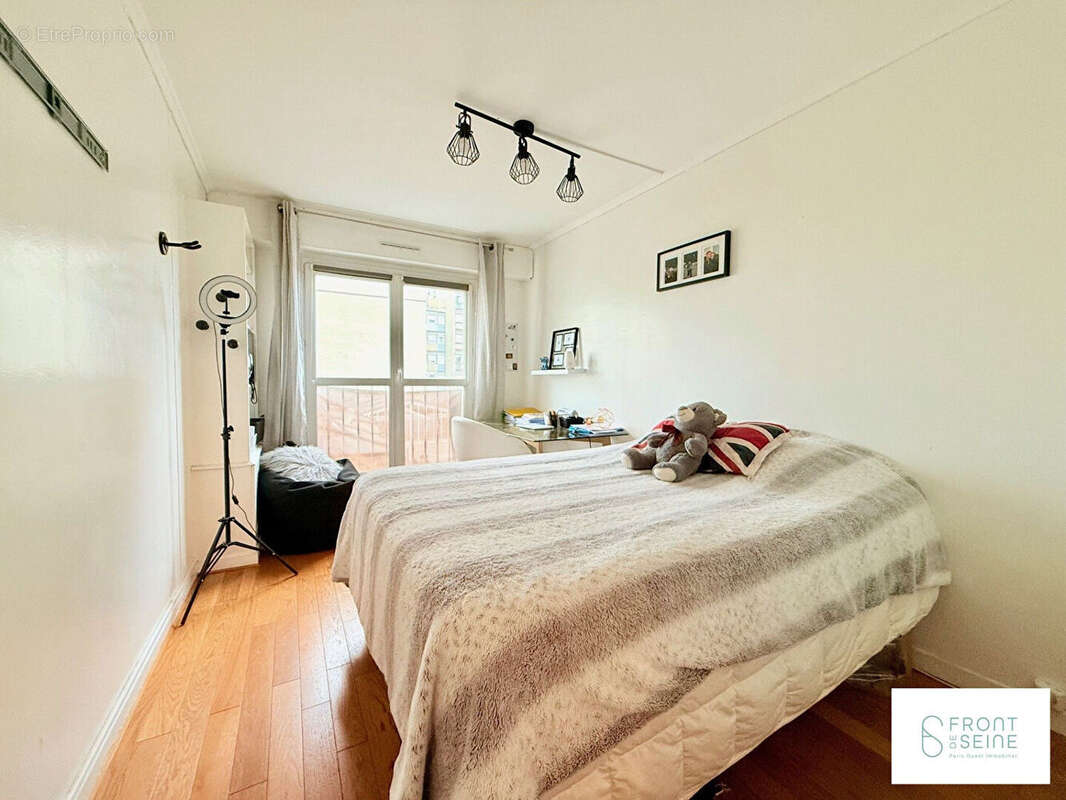 Appartement à NANTERRE