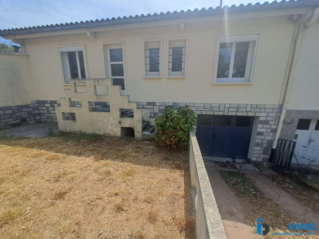 Maison 80 m² à Pont-De-Larn  - photo 4