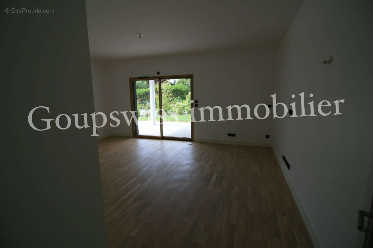 Appartement à DIVONNE-LES-BAINS