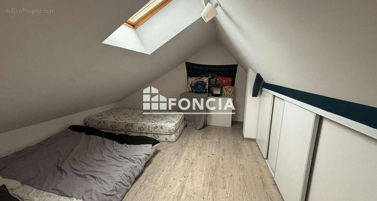 Maison à CHATELLERAULT