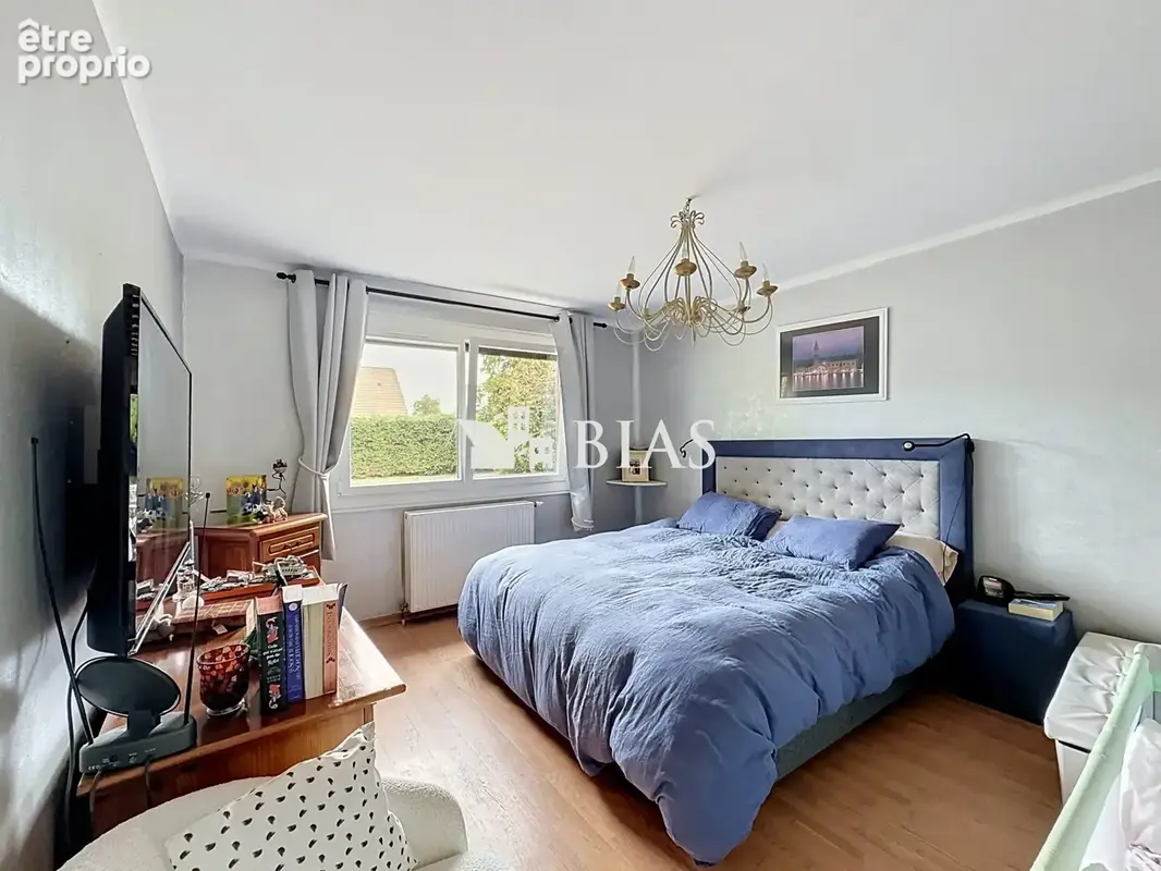 Maison 161 m² à Saint-Ouen-De-Thouberville  - photo 9