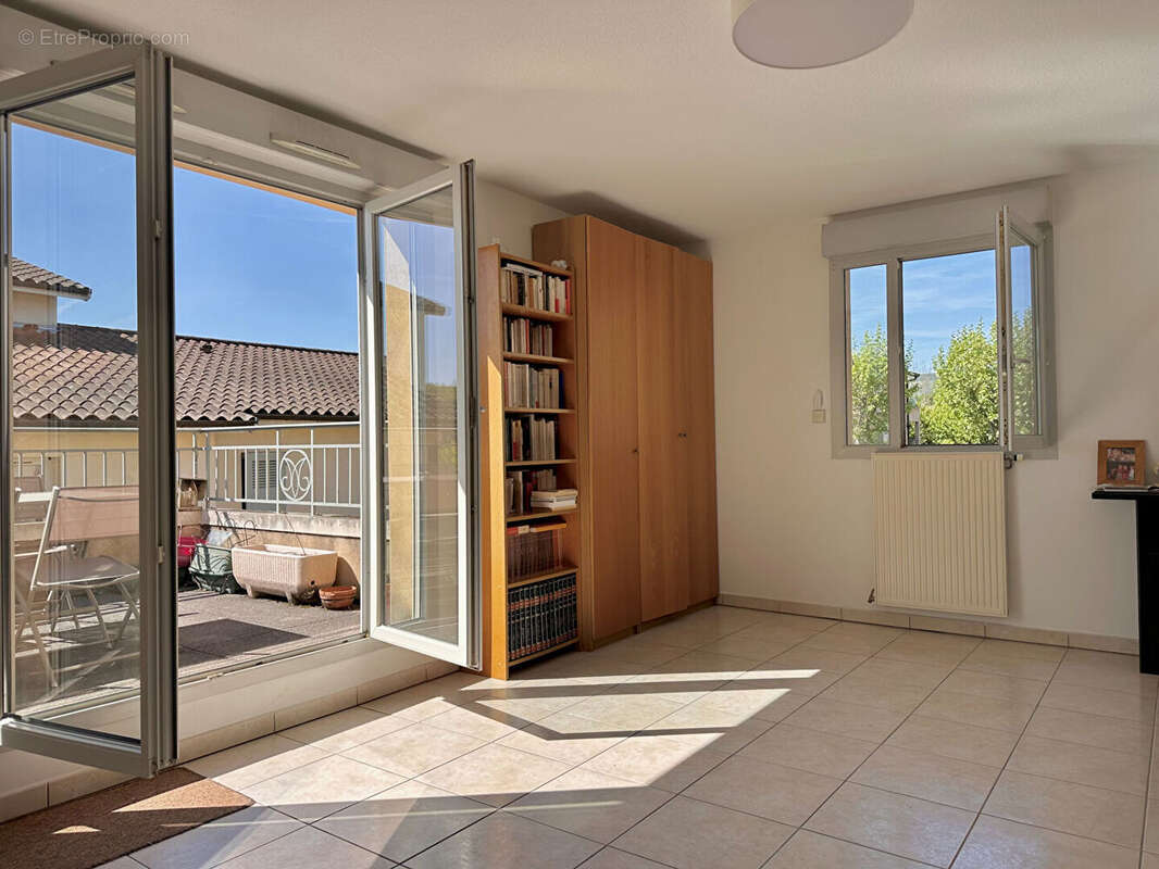 Appartement à LIERGUES