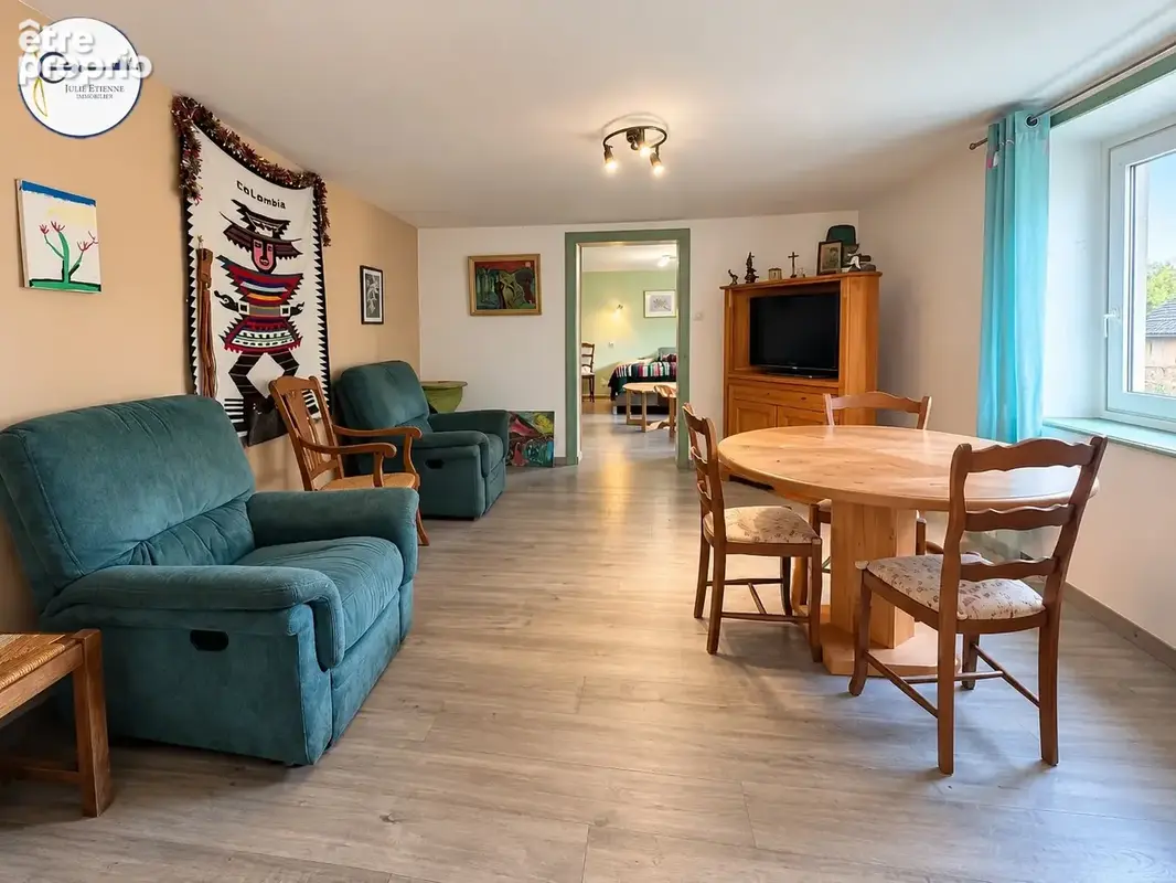 Maison - 145 m2 - 7 pièces - photo 4