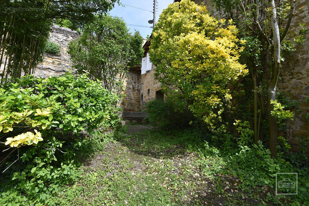 Maison à SAINT-CYR-AU-MONT-D'OR