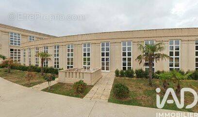 Photo 1 - Appartement à VOISINS-LE-BRETONNEUX