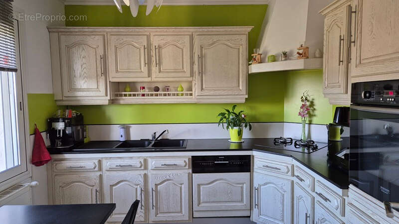 Maison à PORT-SAINTE-MARIE