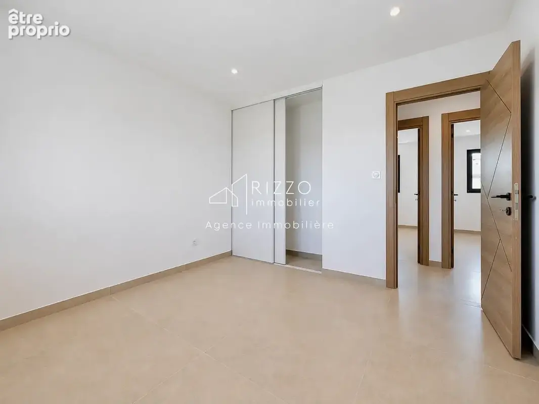 Maison mitoyenne neuve de 106 m2 aux belles prestations à Saint-Cergues - photo 13