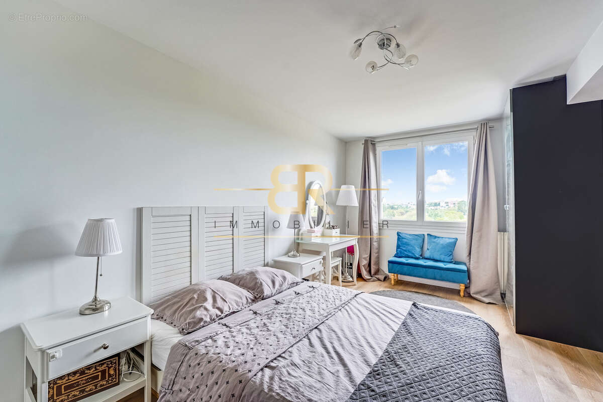 Appartement à CHAMPIGNY-SUR-MARNE