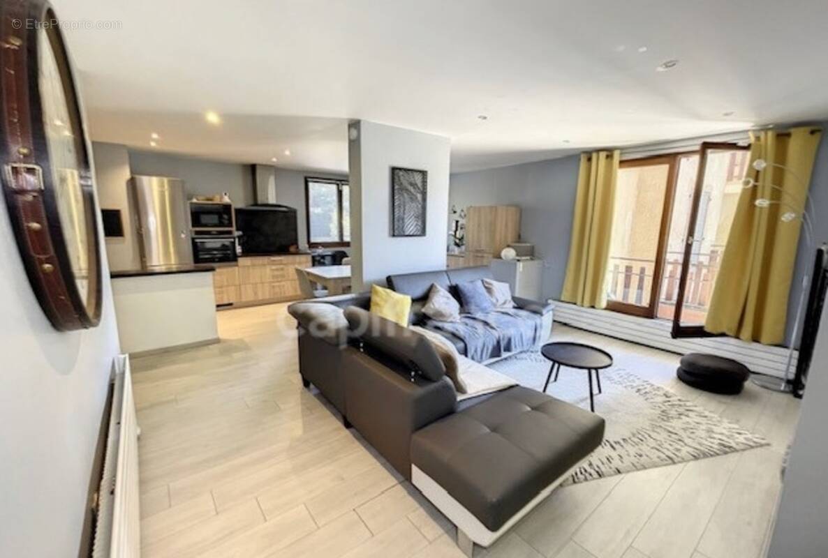Appartement à LA CHAMBRE