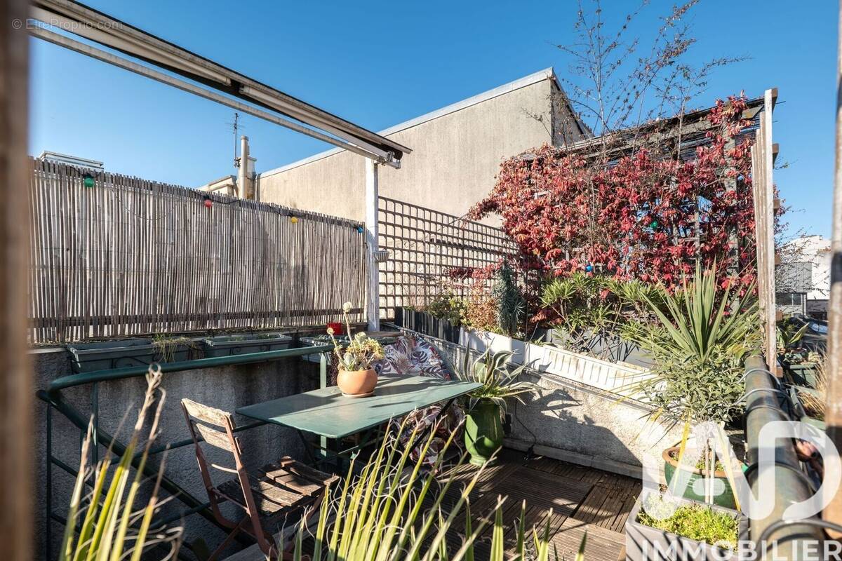 Photo 1 - Appartement à PARIS-11E