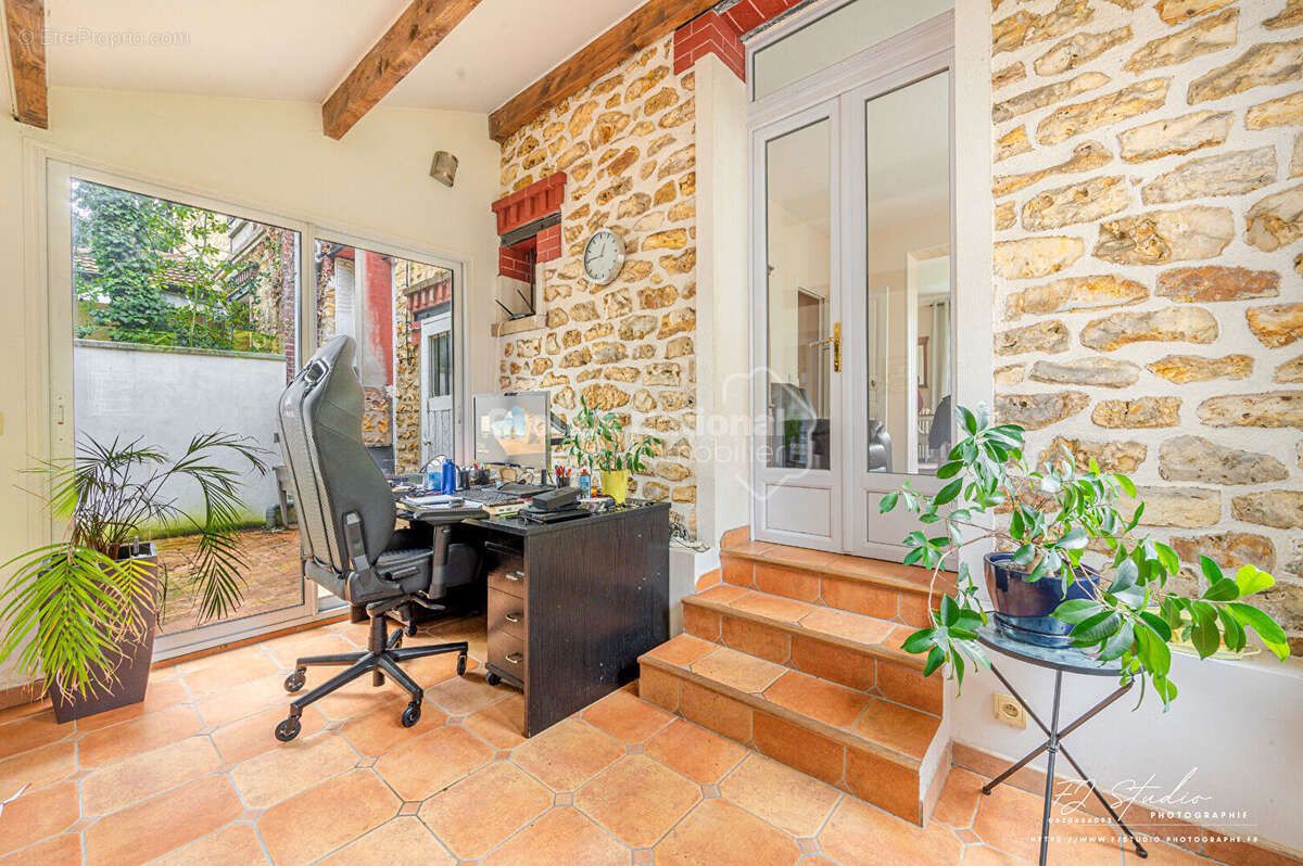 Maison à SAINT-LEU-LA-FORET