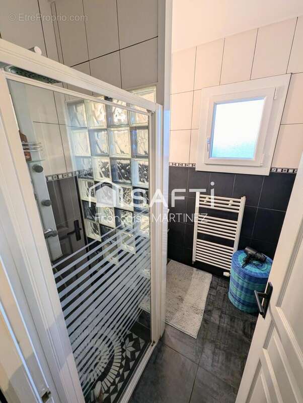 Photo 8 - Maison à JONS