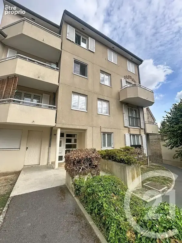 Appartement 2 pièces 54 m² à vendre à Chalons-En-Champagne (51000) - photo 2