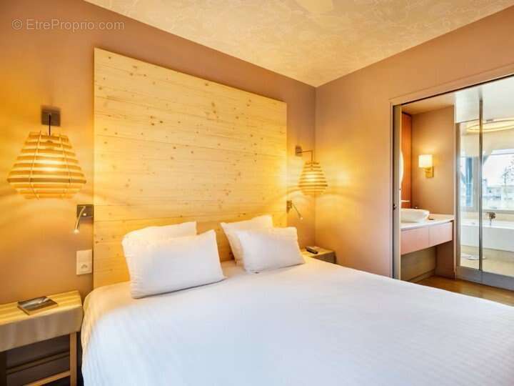 Appartement à BAILLY-ROMAINVILLIERS