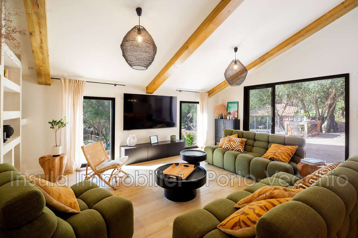 Maison à PORTO-VECCHIO