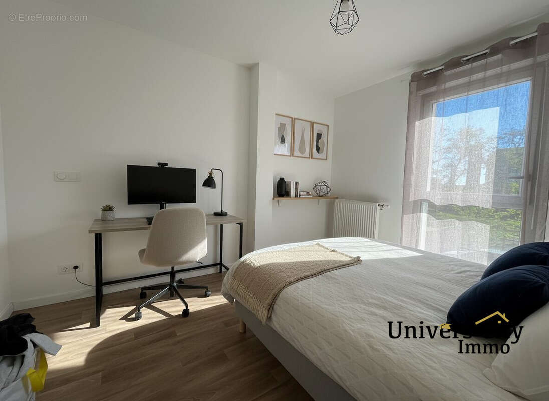 Appartement à SAINT-SYLVAIN-D'ANJOU