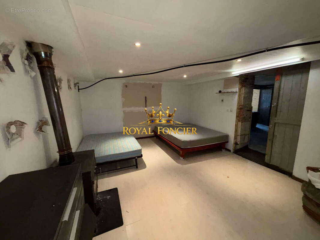 Maison 85 m² à Bossay-Sur-Claise  - photo 9