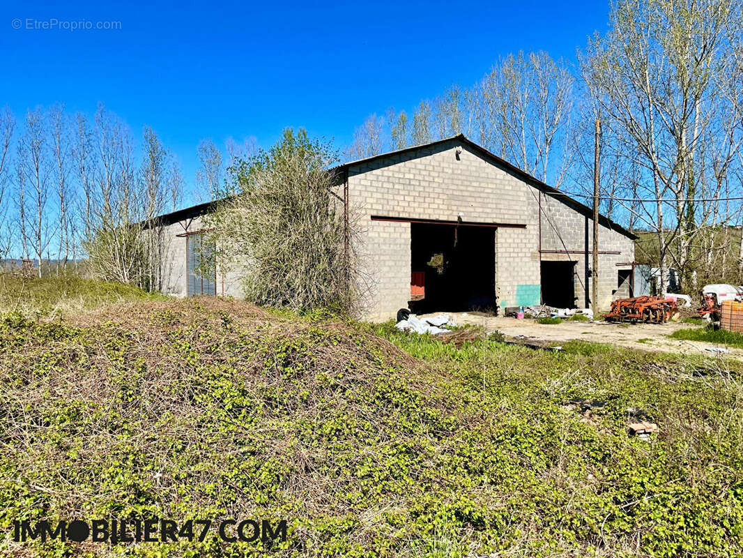 Maison à SAINT-SARDOS