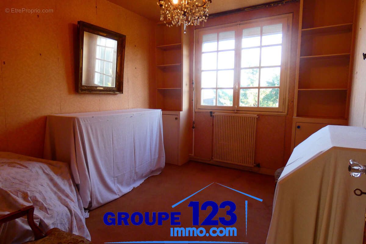 À vendre   Maison spacieuse et idéalement située à Auxerre   162 000 € - photo 8