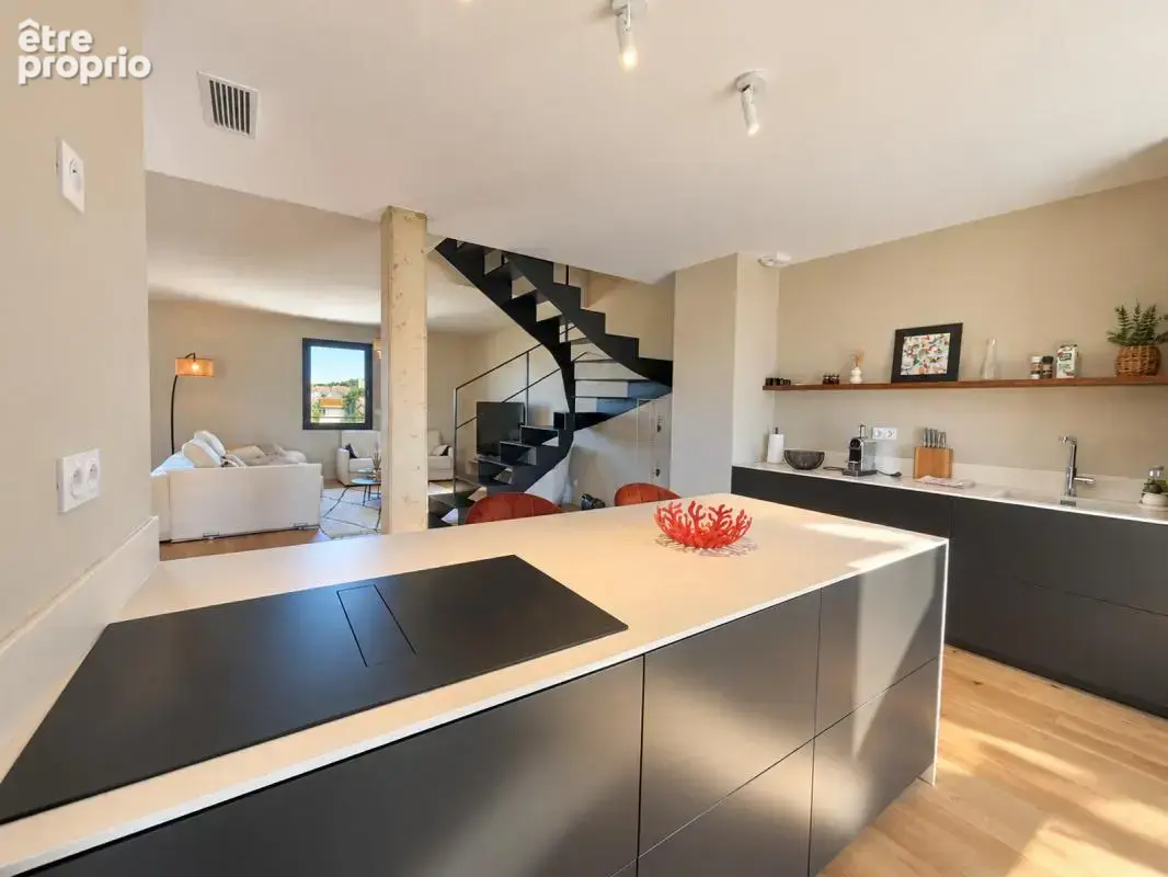 Duplex t5 nimes arenes avec 3 terrasses et garage - photo 5