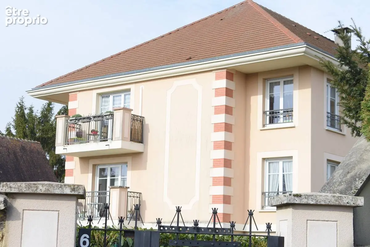 Appartement à OZOIR-LA-FERRIERE