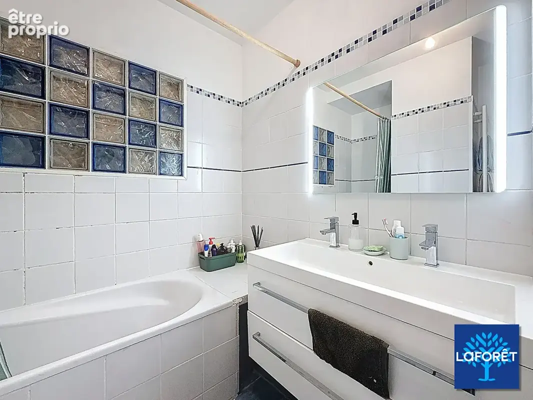 À vendre appartement 4 pièces lumineux dans un cadre exceptionnel à Blois - photo 11