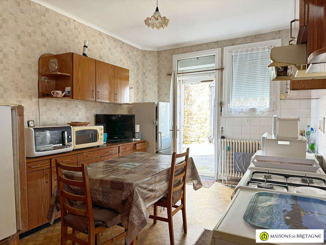 Maison à RIEC-SUR-BELON