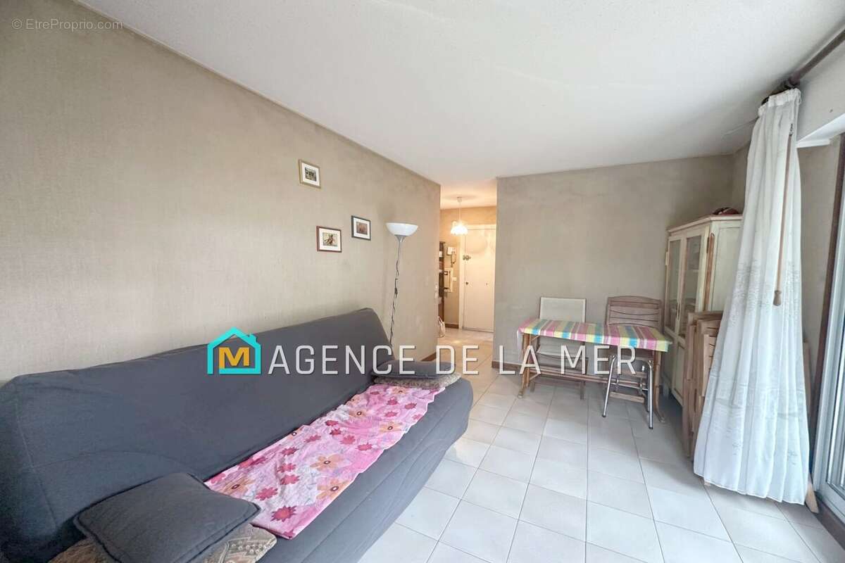 Appartement à MANDELIEU-LA-NAPOULE