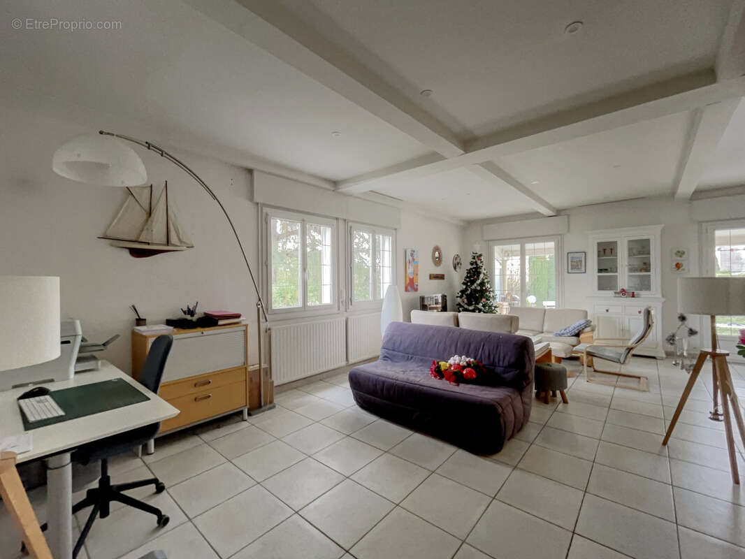 Maison à TOURNON-SUR-RHONE