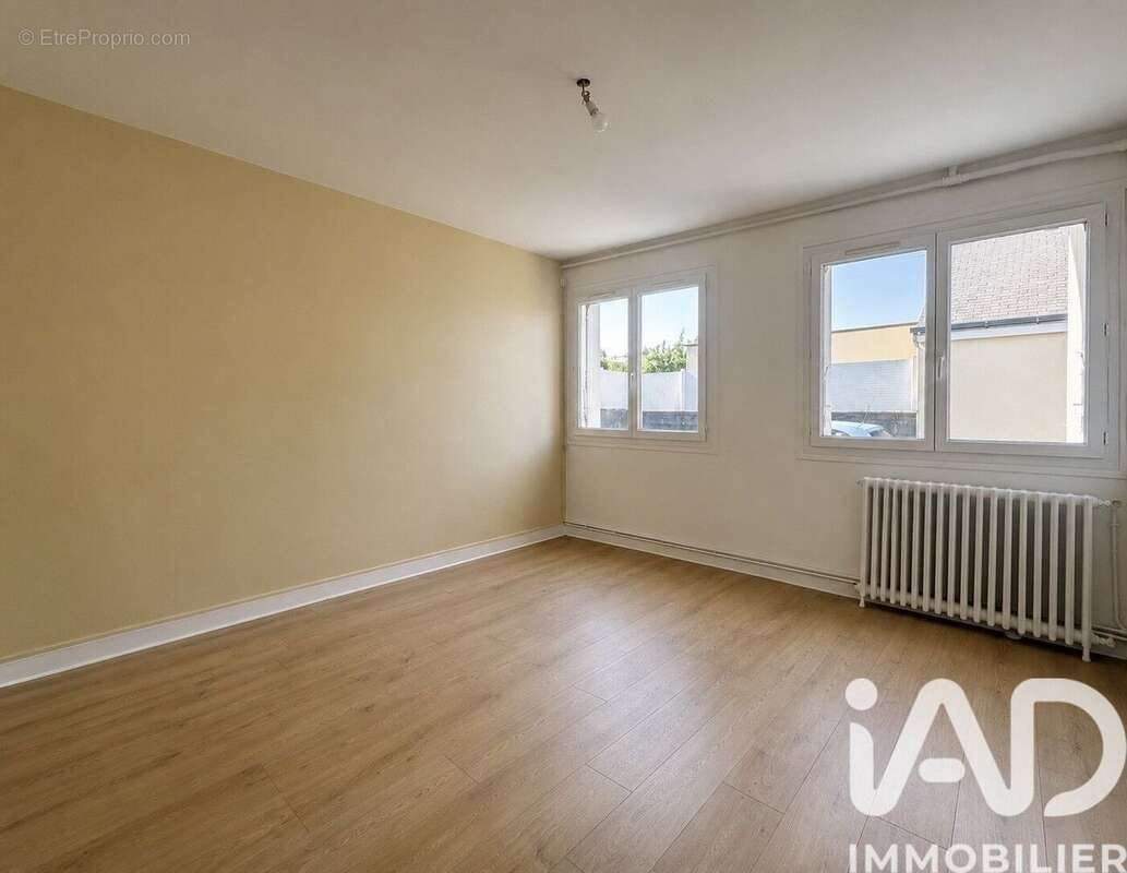 Appartement 58 m² à Saint-Nazaire  - photo 2