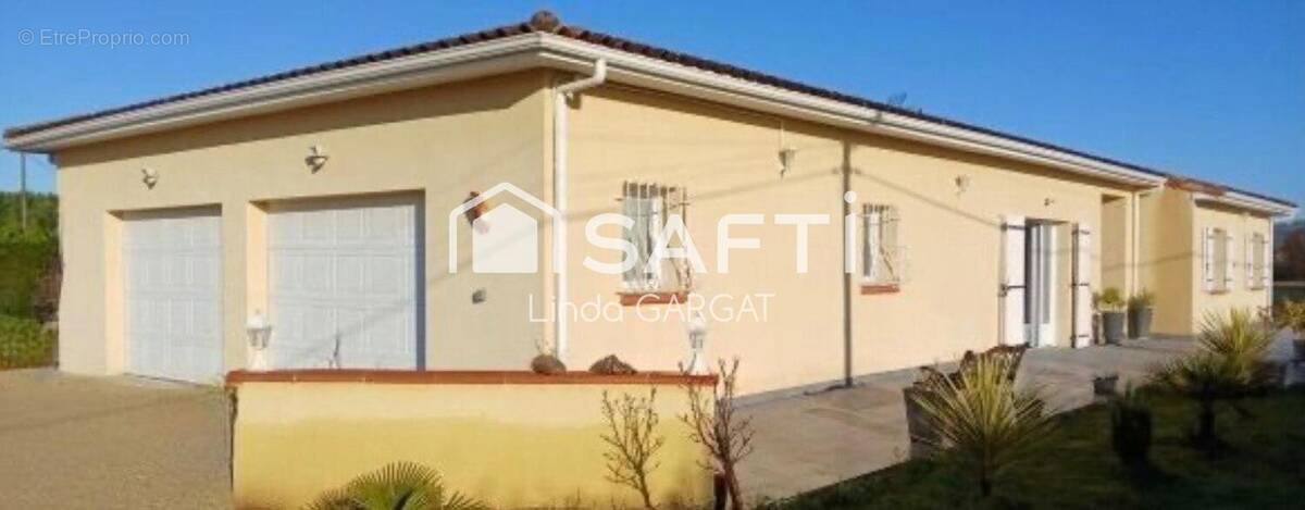 Photo 1 - Maison à SAINT-ETIENNE-DE-FOUGERES