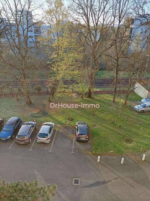 Appartement à SAINT-JACQUES-DE-LA-LANDE