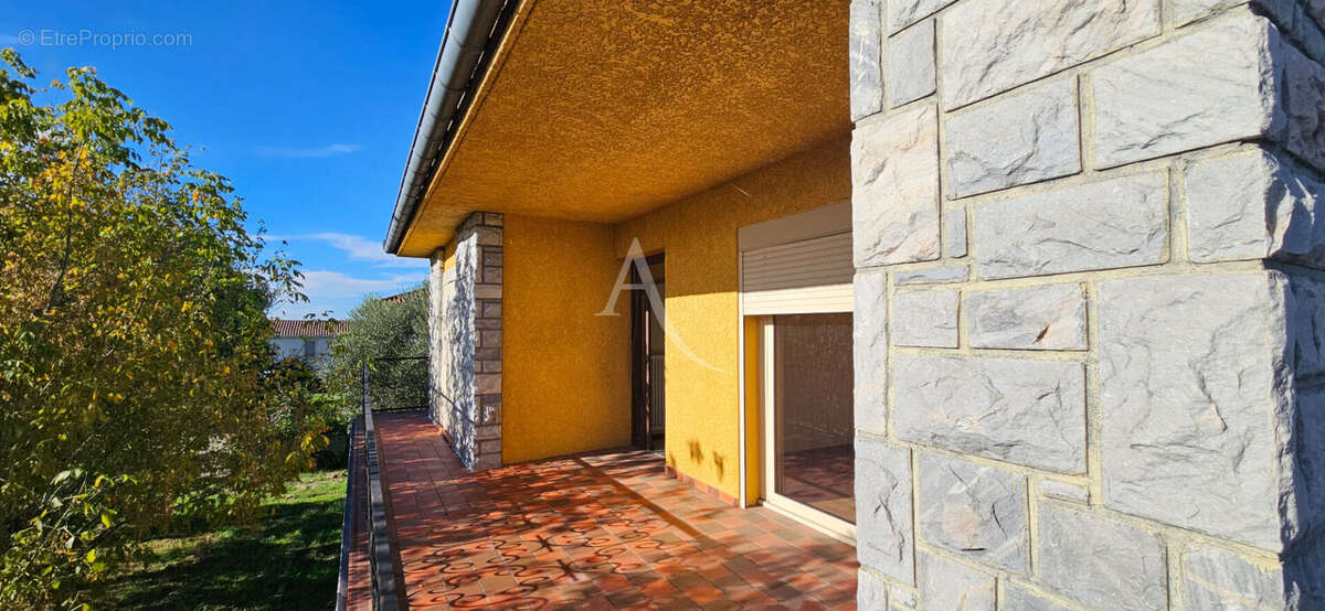 Maison à PECHBONNIEU
