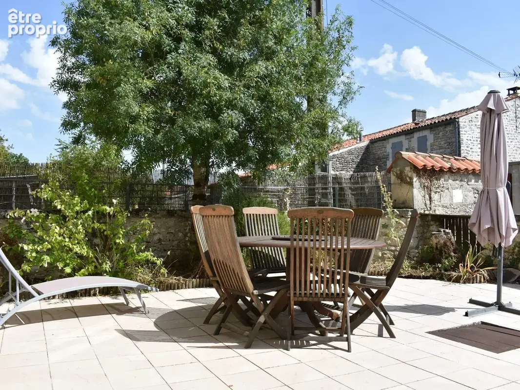 Maison de charme avec piscine à proximité de Matha - photo 15
