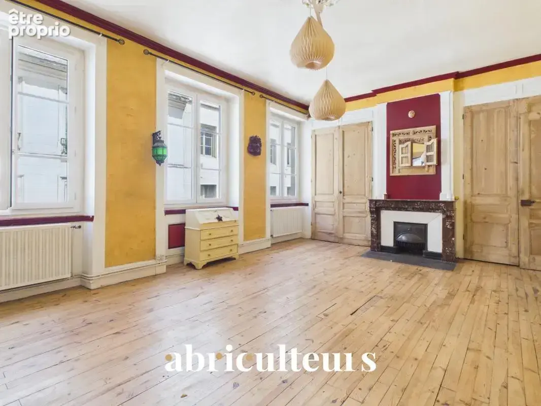 Appartement lumineux familial de 176 m², hyper-centre – Rue de la Résistance en vente à Saint-Étienne (42000) - photo 3