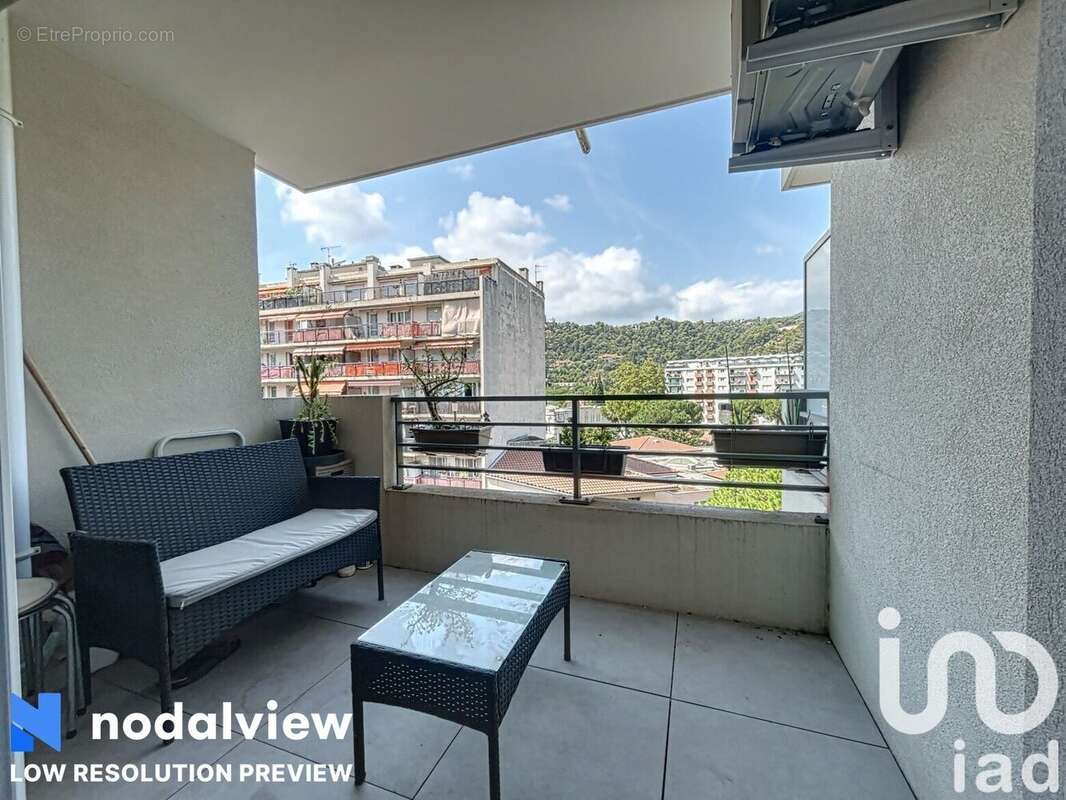 Photo 2 - Appartement à NICE