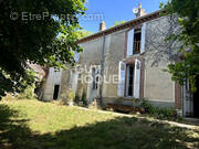 Maison à CHALAUTRE-LA-PETITE