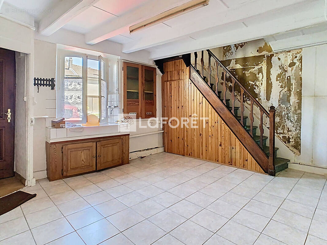 Maison à MAXEY-SUR-VAISE