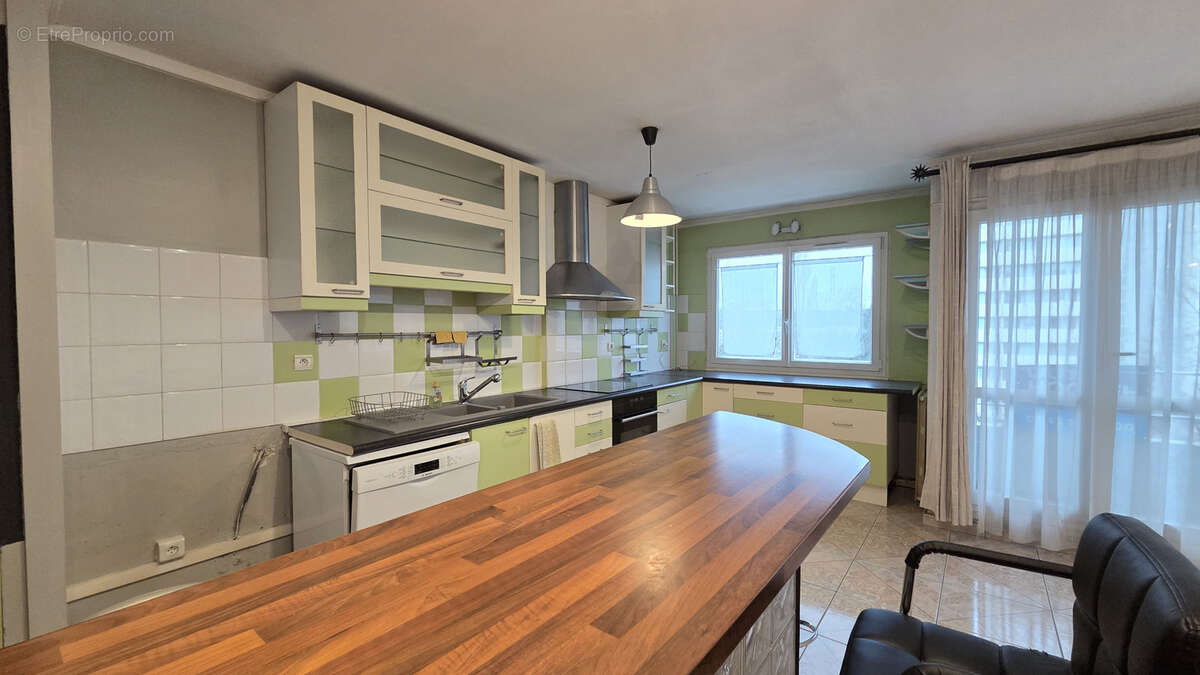 Appartement à BOISSY-SAINT-LEGER