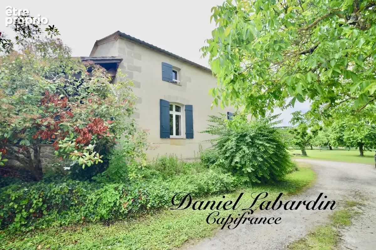 Demeure en pierre - 4 chambres - TERRAIN 6785m2 - - photo 3