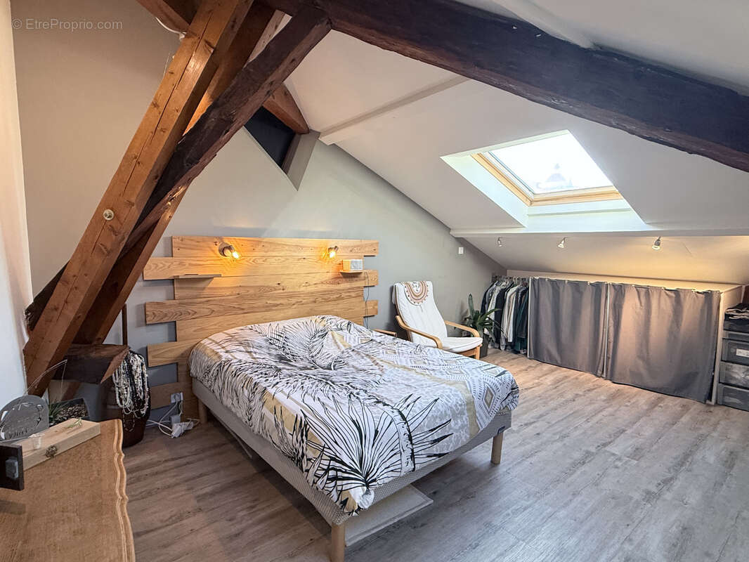 Appartement à VIZILLE