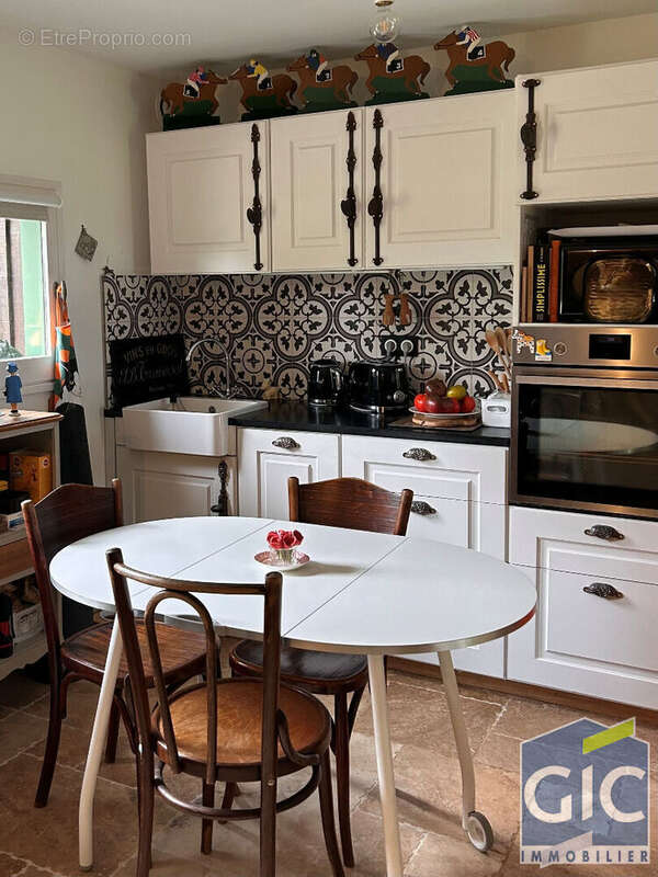 Appartement à TOURGEVILLE