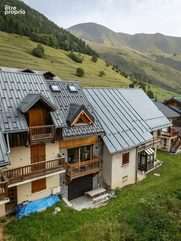 Photo Maison à Saint-Sorlin-D'arves au prix de 695 000€