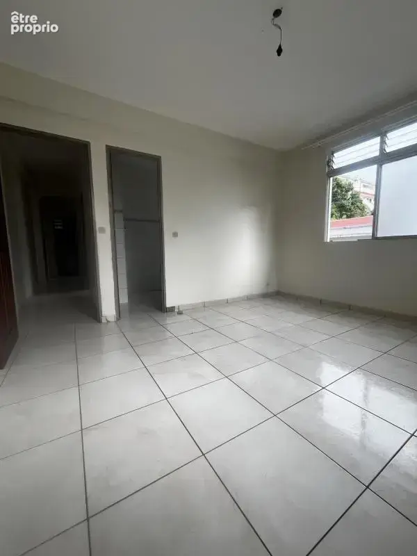 Appartement familial de type T4 à Schoelcher avec grande loggia - photo 21